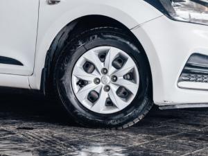 Hyundai i20 1.4 Fluid auto - Image 3