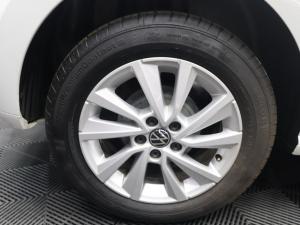 Volkswagen Polo Vivo hatch 1.4 Life - Image 7