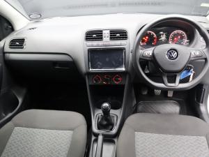 Volkswagen Polo Vivo hatch 1.4 Life - Image 8