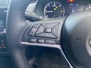 Nissan Navara 2.5DDTi double cab LE Plus - Image 12