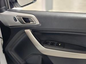 Ford Everest 2.0Bi-Turbo XLT - Image 13
