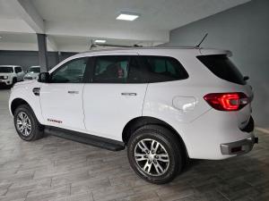 Ford Everest 2.0Bi-Turbo XLT - Image 4