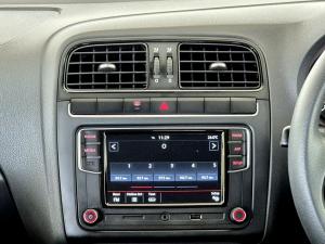 Volkswagen Polo Vivo hatch 1.4 Trendline - Image 15