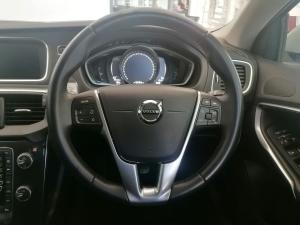 Volvo V40 T3 Momentum auto - Image 15