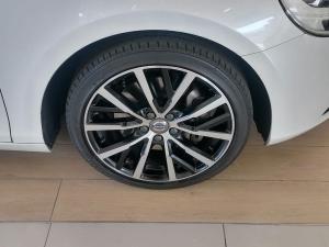 Volvo V40 T3 Momentum auto - Image 7