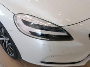 Volvo V40 T3 Momentum auto - Image 9