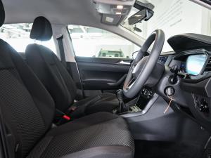 Volkswagen Polo hatch 1.0TSI - Image 18