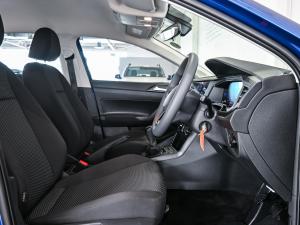 Volkswagen Polo hatch 1.0TSI - Image 12