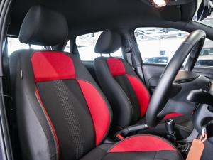 Volkswagen Polo Vivo hatch 1.0TSI GT - Image 10