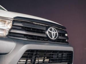 Toyota Hilux 2.4GD single cab S (aircon) - Image 3