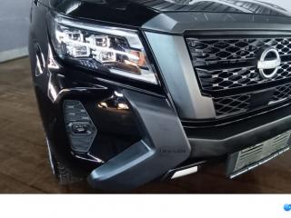 Nissan Navara 2.5DDTi double cab Stealth