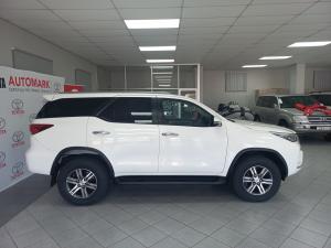 Toyota Fortuner 2.4GD-6 auto - Image 3