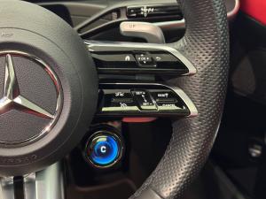 Mercedes-Benz C-Class C43 - Image 10