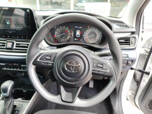 Toyota Starlet 1.5 XR auto - Image 8
