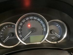 Toyota Corolla 1.6 Prestige - Image 11
