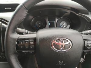 Toyota Hilux 2.8GD-6 double cab Legend auto - Image 9