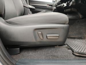 Toyota Hilux 2.8GD-6 double cab Legend auto - Image 19