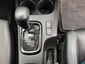 Toyota Hilux 2.8GD-6 double cab Legend auto - Image 12