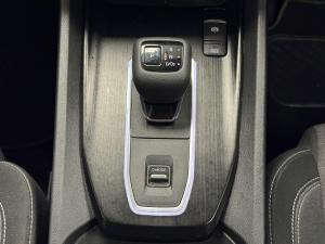 Nissan Qashqai 1.3T Acenta - Image 11