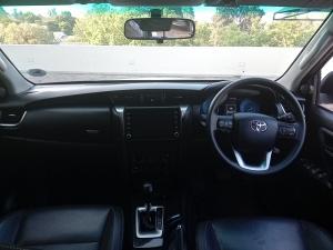 Toyota Fortuner 2.4GD-6 4x4 - Image 6