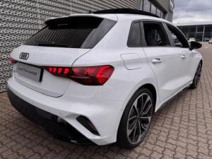 Audi A3 Sportback 35 Tfsi Black Edition TIP - Image 2