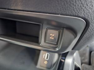 Nissan Navara 2.5DDTI PRO-2X automatic D/C - Image 21