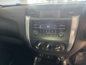 Nissan Navara 2.5DDTI SE Plus 4X4 D/C - Image 11
