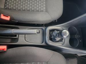 Volkswagen Polo Vivo 1.4 - Image 13