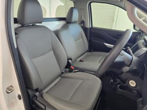 Nissan Navara 2.5DDTI XE S/C - Image 7