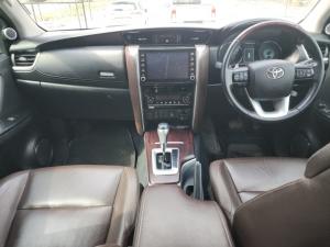 Toyota Fortuner 2.8GD-6 4X4 Epic Black automatic - Image 6