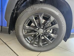 Toyota Corolla Cross 1.8 Xi - Image 8