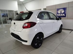 Tata Tiago 1.2 XT manual - Image 8