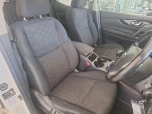 Suzuki Ertiga 1.5 GA - Image 6