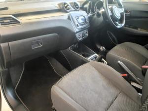 Suzuki Swift 1.2 GL manual - Image 9