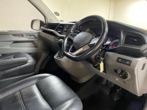Volkswagen Transporter 2.0BiTDI crew bus LWB 4Motion 8-seater - Image 11
