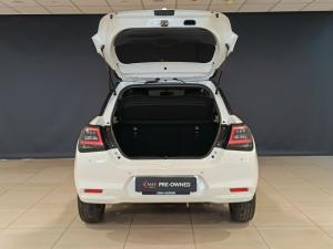 Suzuki Swift 1.2 GLX manual - Image 5