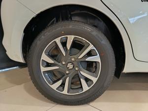 Suzuki Swift 1.2 GLX manual - Image 6