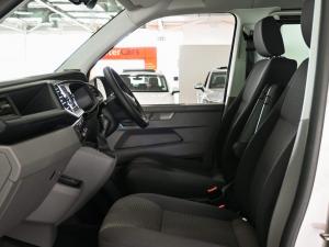 Volkswagen Transporter 2.0TDI Kombi SWB Trendline auto - Image 14