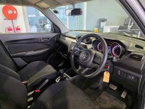 Suzuki Swift 1.2 GL auto - Image 7