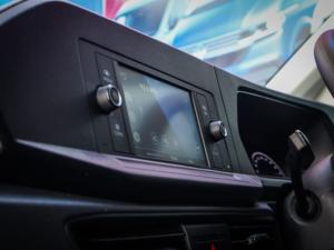Volkswagen Caddy Maxi Cargo 2.0TDI panel van - Image 16