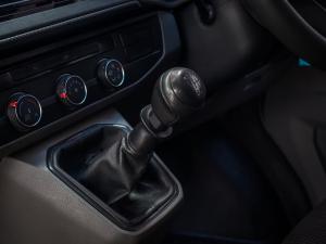 Volkswagen Transporter 2.0TDI panel van LWB manual - Image 16