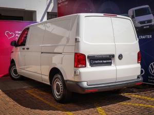 Volkswagen Transporter 2.0TDI panel van LWB manual - Image 8