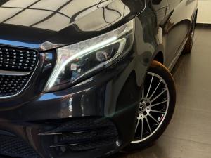 Mercedes-Benz V-Class V300d Avantgarde AMG Line - Image 5