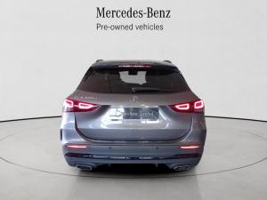 Mercedes-Benz GLA GLA200d Progressive - Image 6