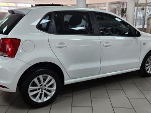 Volkswagen Polo Vivo hatch 1.6 Comfortline auto - Image 6