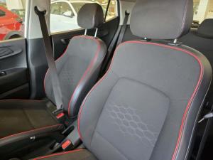 Hyundai Grand i10 1.0 Motion hatch manual - Image 9