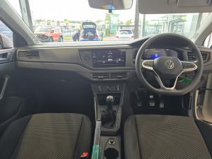 Volkswagen Polo hatch 1.0TSI - Image 12