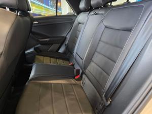 Volkswagen T-Roc 2.0TSI 4Motion R-Line - Image 11