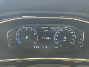 Volkswagen T-Roc 2.0TSI 4Motion R-Line - Image 13