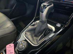 Volkswagen T-Roc 2.0TSI 4Motion R-Line - Image 16